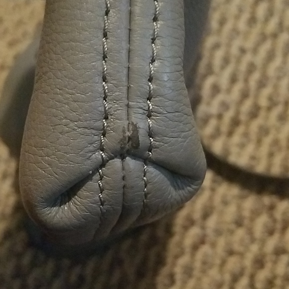 Micheal Kors Crossbody Tassel Bag - Picture 6 of 7